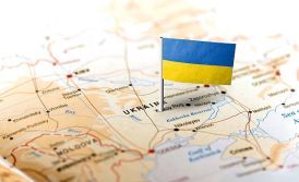 Terms and grounds of obtaining the perminent residence permit in Ukraine